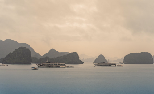 /fileservice/images/location_images/Ha-Long-Bay---Wide-Bay-View-Sea-Islands---FE.jpg-c89f4.jpg