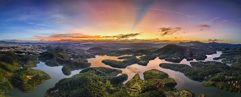 Da-Lat---Tuyen-Lam-Lake-Reservoir-Wide---DS---- Fareast247