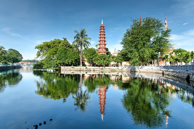 Hanoi---Tran-Quoc-Pagoda---NS---Fareast247