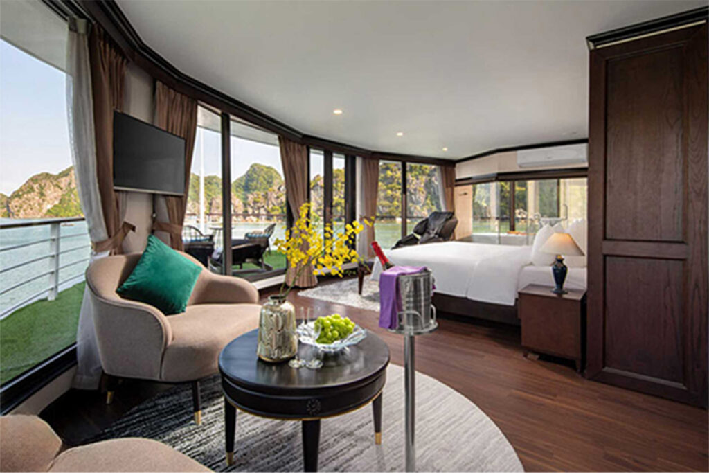 Mon Cheri Cruise - Inside Room 2 - fareast247.