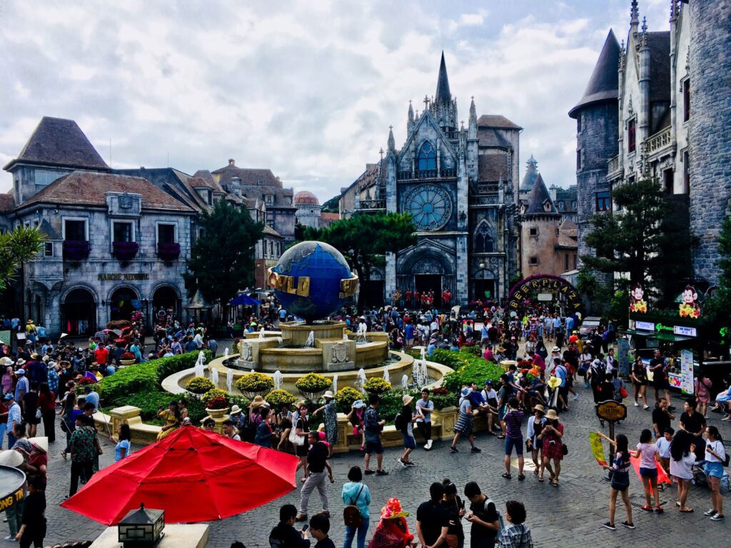 Sun World - Fareast247