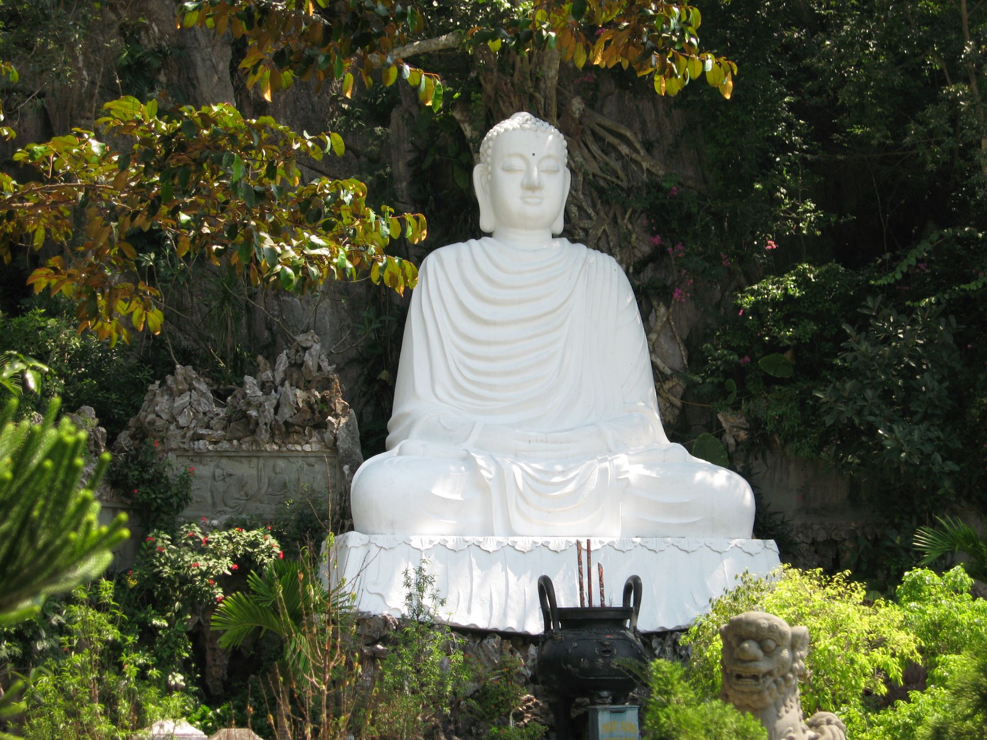You can find a variety of Buddha statues scattered among the trees, pagodas and caves RS - Fareast247